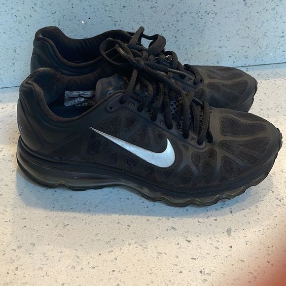 Nike Air Max - Picture 6 of 7